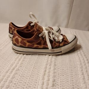Converse All Star Sequin Giraffe print low tops